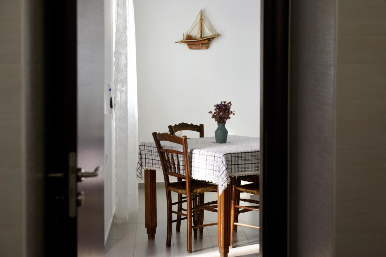 Tsakanos Home Adámasz Kültér fotó